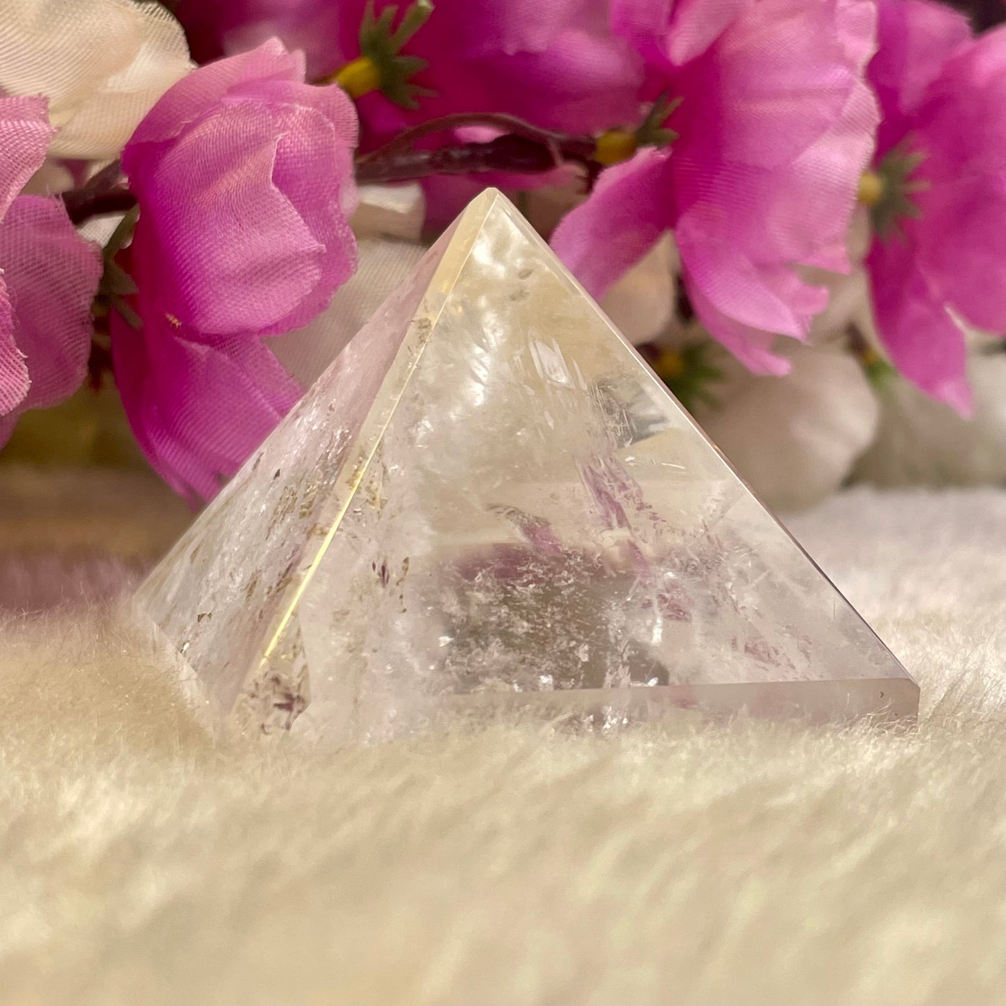 Clear quartz Sphatik Pyramid - 100-120 grams