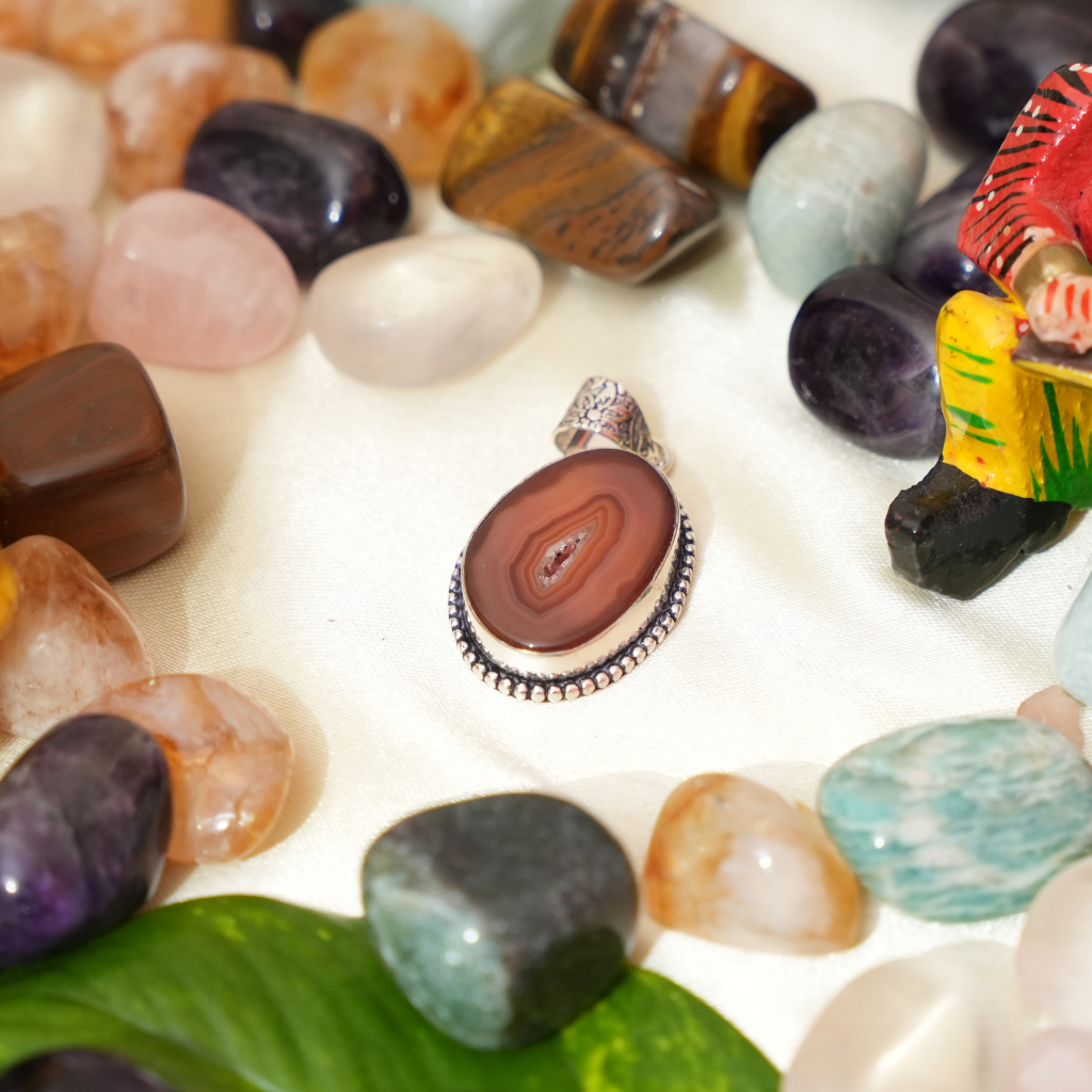 Red Onyx German Silver Ring- Oval Shaped-Dotted Border