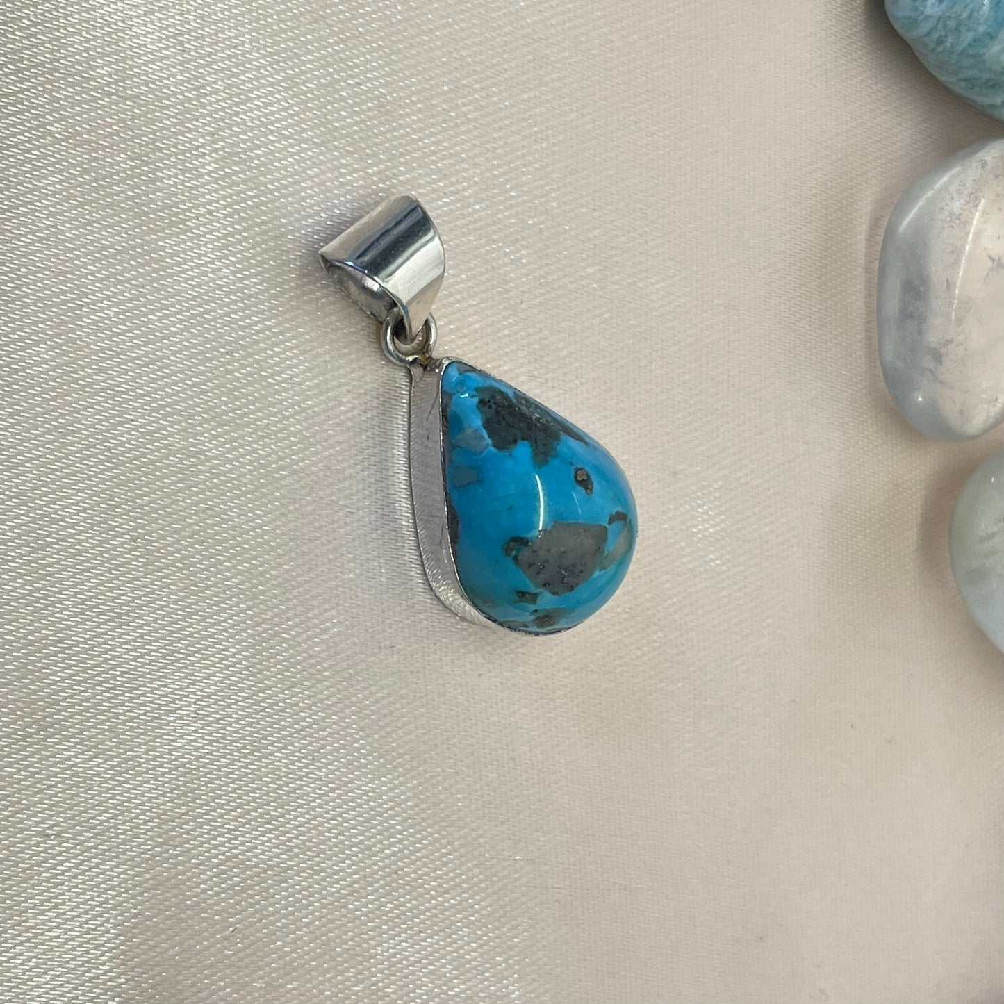 Natural & Lab-certified Irani Firoza/ Turquoise Pendant-DR 5