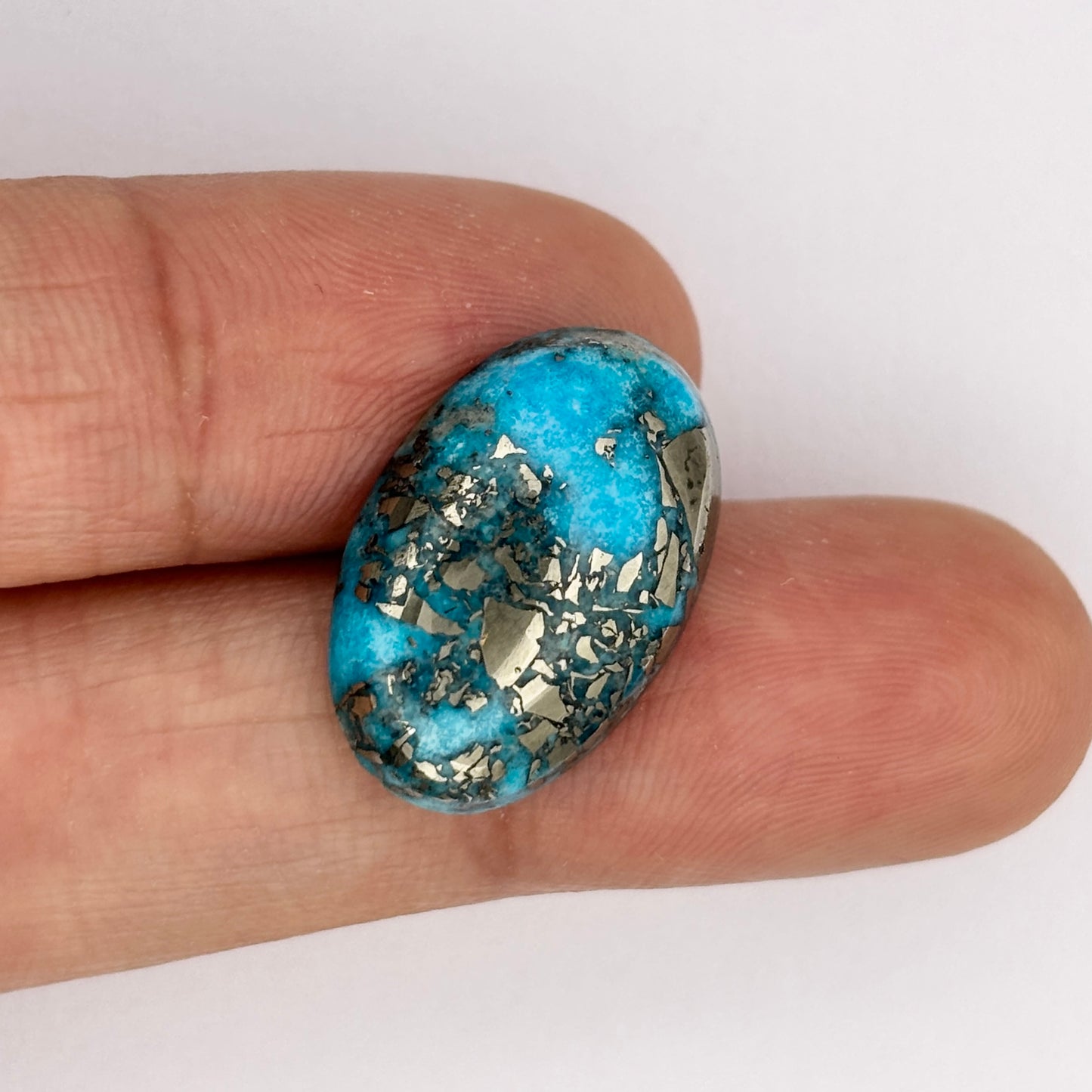 9.37 Ct. Natural & Lab-certified Irani Firoza/Turquoise- GT 8222