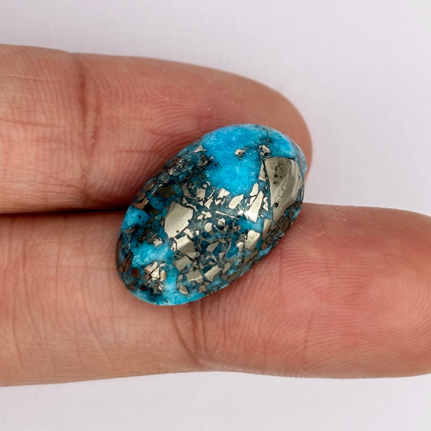 9.37 Ct. Natural & Lab-certified Irani Firoza/Turquoise- GT 8222