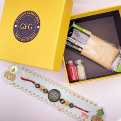 Money Magnet Round Rakhi | Roli Chawal & Sweet | Pack of 1