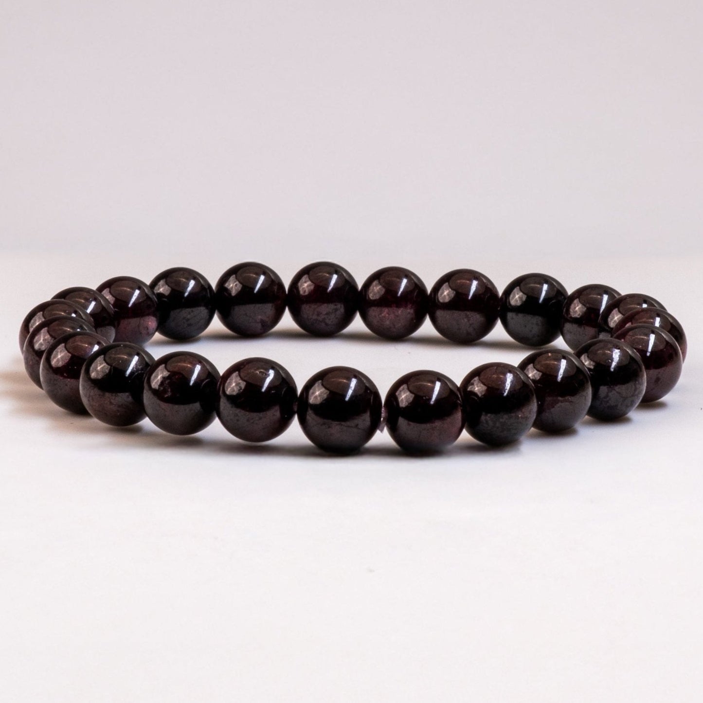 Courage & Manifestation Bracelet - Garnet - 8 mm