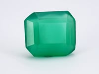 7.34 Carat Green Onyx (Chalcedony Stone) - Natural & Lab-Certified  04/08 - 3